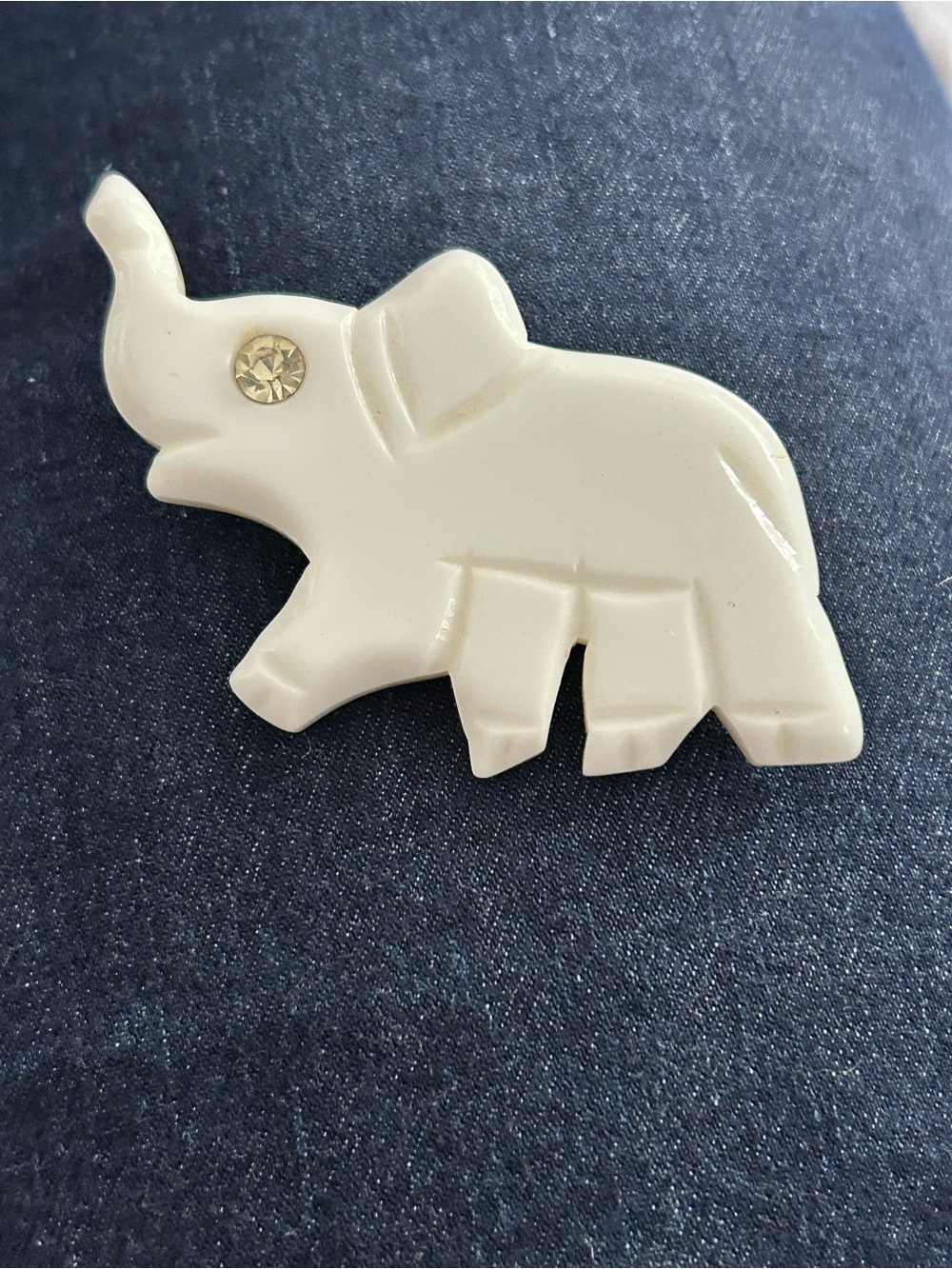 4/$100 White Elephant Kids Brooch Pin with Rhinestone Eye